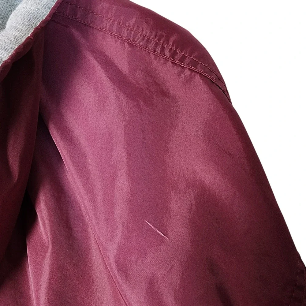 GAP Burgundy Nylon Hooded Anorak Pullover Jacket Size M Lightweight Windbreaker‎